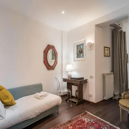 Apartamento The Rent - Three-bedroom Close To The Quirinale Roma